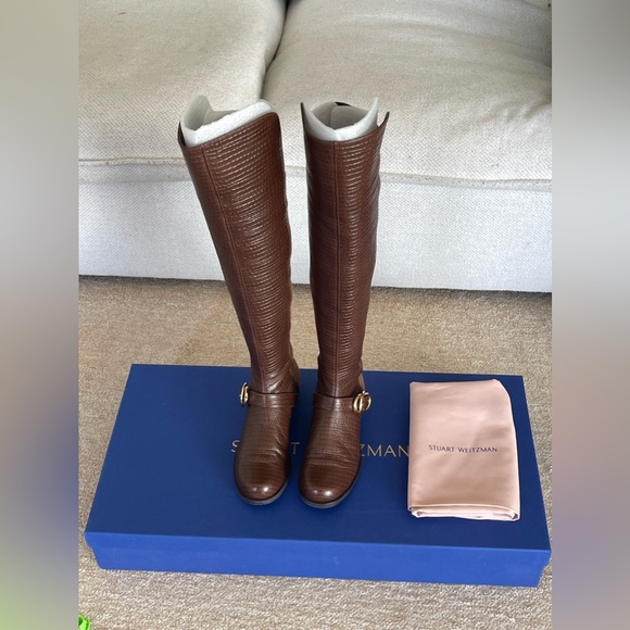 Stuart Weitzman The Siella Coffee Brown Croc Embossed Leather Size 37.5/7B - Picture 10 of 11